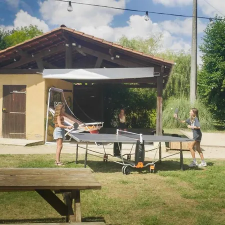 Mobil-home Pour 5 Pers., Animaux Admis - Api-1-52-2631 * Monplaisant